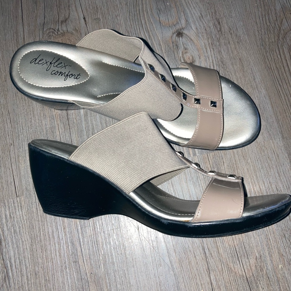 Dexflex slip ons